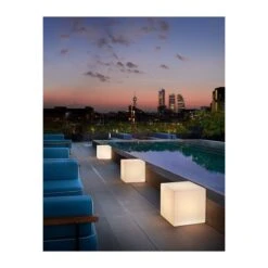 Lampada Da Terra Cubo Slide -Arredare Moderno lampada da terra cubo slide 1