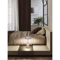 Lampada Ester Opera Italamp Da Tavolo -Arredare Moderno lampada ester opera italamp da tavolo 2