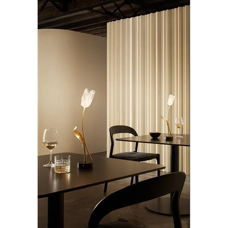 Lampada Tulip Slamp Da Tavolo 7 Lampada Tulip Slamp Da Tavolo - immagine 5